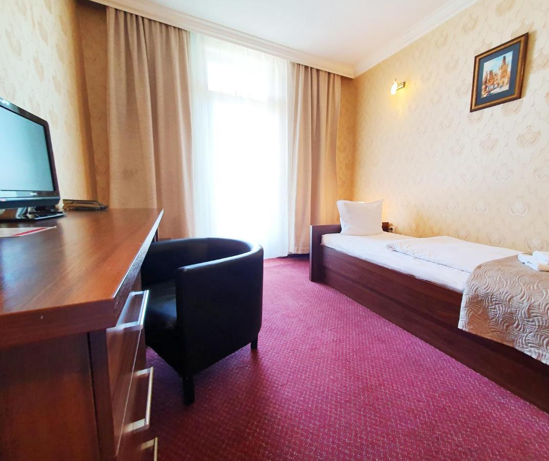 Relax Inn ปราก ภายนอก รูปภาพ