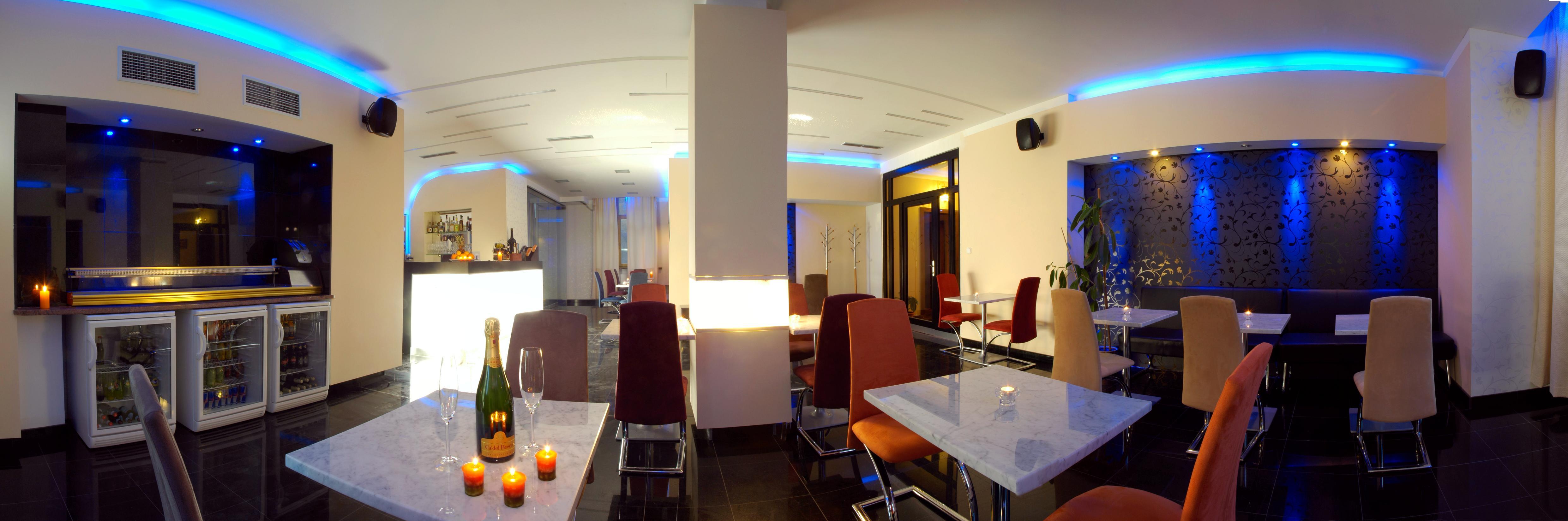 Relax Inn ปราก ภายนอก รูปภาพ