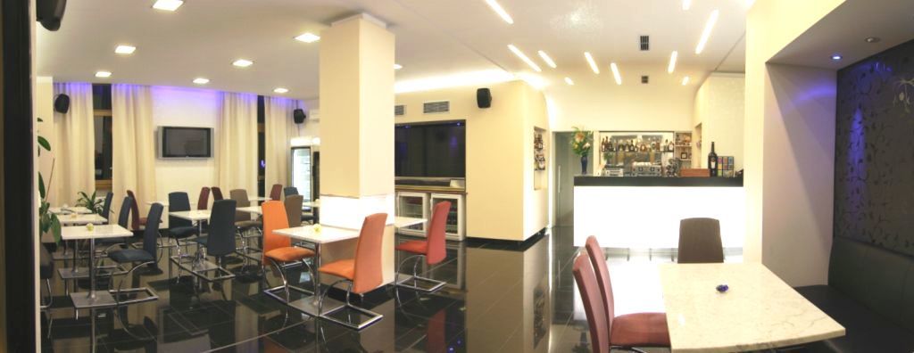 Relax Inn ปราก ร้านอาหาร รูปภาพ
