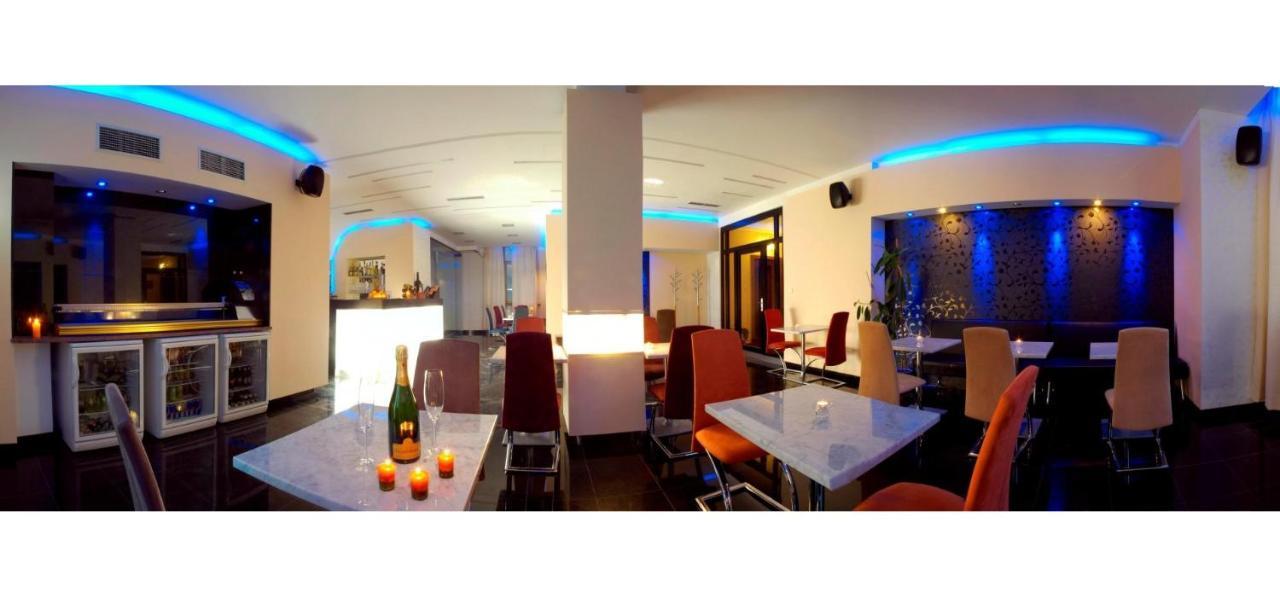 Relax Inn ปราก ภายนอก รูปภาพ