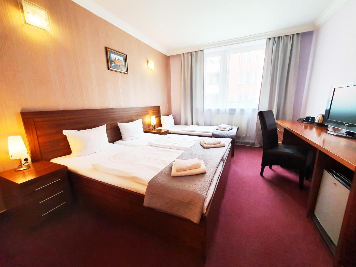 Relax Inn ปราก ภายนอก รูปภาพ